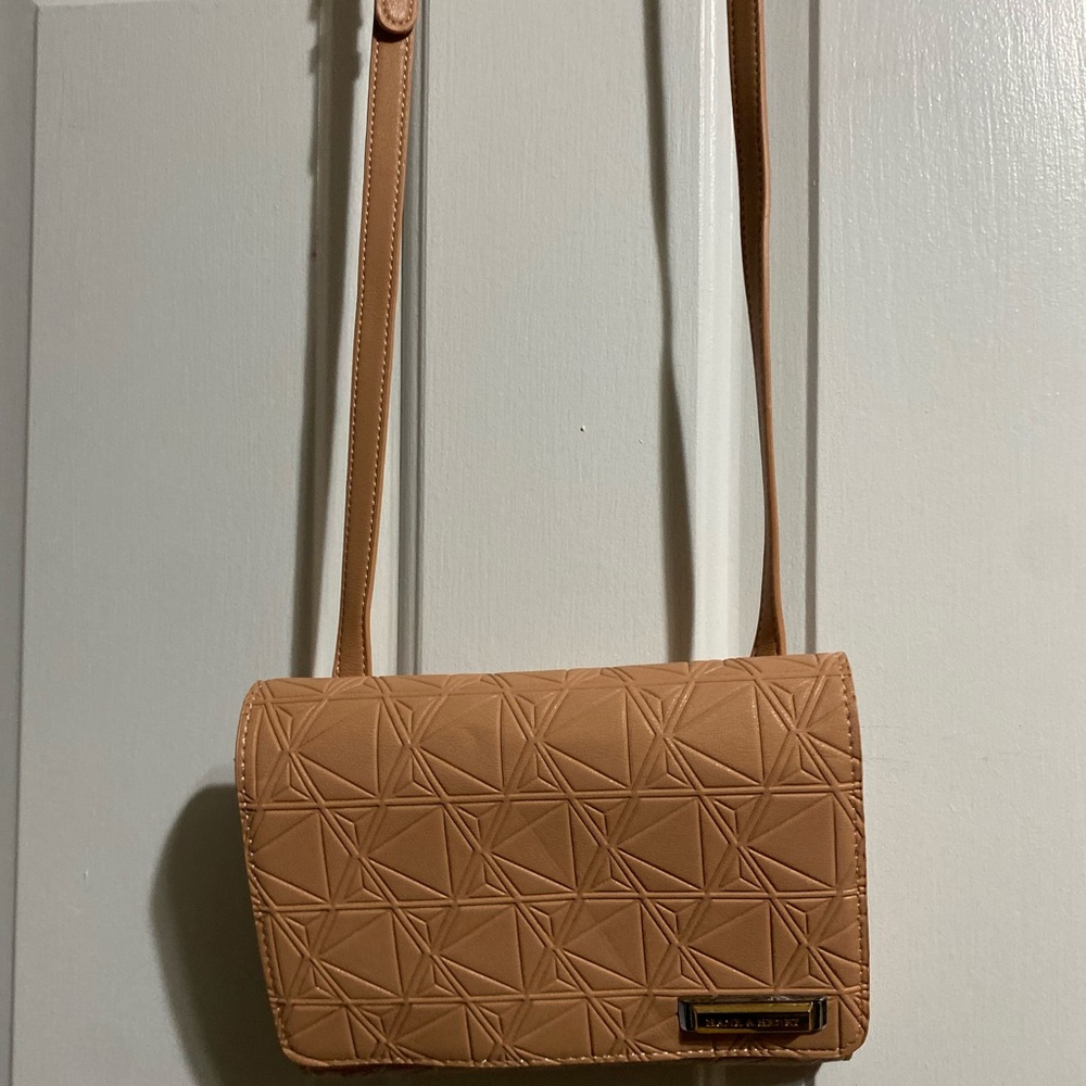 Hank & Henry Shoulder Bag, Pinkish Beige Color Geometric Design, Great Condition